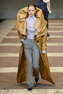 Viktor and Rolf Couture коллекция осень 2022 / Viktor and Rolf Couture Fall 2022