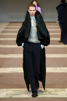 Viktor and Rolf Couture коллекция осень 2022 / Viktor and Rolf Couture Fall 2022