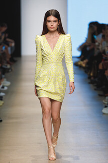 Yasya Minochkina Spring 2020 Ready-to-Wear / Yasya Minochkina весна-лето 2020 / Неделя моды: Москва