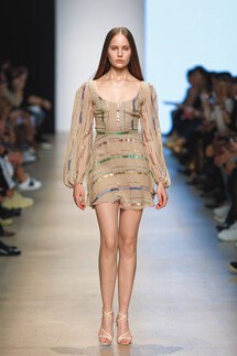 Yasya Minochkina Spring 2020 Ready-to-Wear / Yasya Minochkina весна-лето 2020 / Неделя моды: Москва
