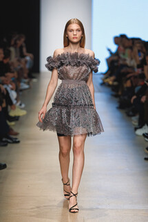 Yasya Minochkina Spring 2020 Ready-to-Wear / Yasya Minochkina весна-лето 2020 / Неделя моды: Москва