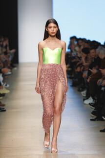 Yasya Minochkina Spring 2020 Ready-to-Wear / Yasya Minochkina весна-лето 2020 / Неделя моды: Москва