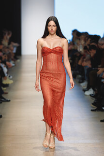 Yasya Minochkina Spring 2020 Ready-to-Wear / Yasya Minochkina весна-лето 2020 / Неделя моды: Москва