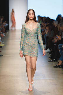 Yasya Minochkina Spring 2020 Ready-to-Wear / Yasya Minochkina весна-лето 2020 / Неделя моды: Москва