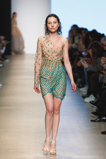 Yasya Minochkina Spring 2020 Ready-to-Wear / Yasya Minochkina весна-лето 2020 / Неделя моды: Москва