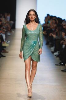 Yasya Minochkina Spring 2020 Ready-to-Wear / Yasya Minochkina весна-лето 2020 / Неделя моды: Москва