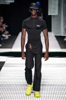 Marcelo Burlon County of Milan Spring 2020 Menswear Collection / Marcelo Burlon County of Milan весна- лето 2020 / Неделя моды: Милан