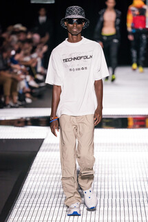 Marcelo Burlon County of Milan Spring 2020 Menswear Collection / Marcelo Burlon County of Milan весна- лето 2020 / Неделя моды: Милан