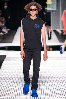 Marcelo Burlon County of Milan Spring 2020 Menswear Collection / Marcelo Burlon County of Milan весна- лето 2020 / Неделя моды: Милан
