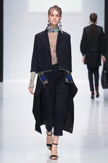 Alina Assi Spring-summer 2018 Алина Асси весна-лето 2018 MBFWRussia 2017