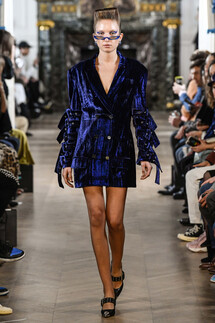 Liu Chao Fall 2019 Ready-to-Wear / Liu Chao осень 2019 / Неделя моды: Париж