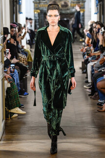 Liu Chao Fall 2019 Ready-to-Wear / Liu Chao осень 2019 / Неделя моды: Париж