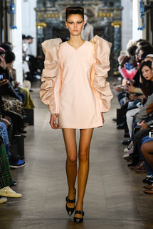 Liu Chao Fall 2019 Ready-to-Wear / Liu Chao осень 2019 / Неделя моды: Париж