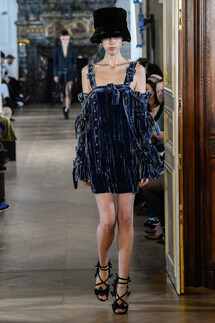 Liu Chao Fall 2019 Ready-to-Wear / Liu Chao осень 2019 / Неделя моды: Париж