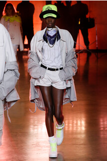 Tommy Hilfiger Spring 2020 Ready-to-Wear / Томми Хилфигер весна-лето 2020 / Неделя моды: Лондон