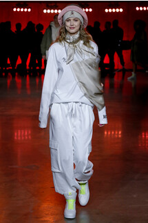 Tommy Hilfiger Spring 2020 Ready-to-Wear / Томми Хилфигер весна-лето 2020 / Неделя моды: Лондон