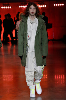 Tommy Hilfiger Spring 2020 Ready-to-Wear / Томми Хилфигер весна-лето 2020 / Неделя моды: Лондон