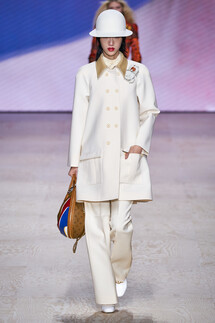 Louis Vuitton Spring 2020 / Louis Vuitton весна-лето 2020 / Неделя моды: Париж