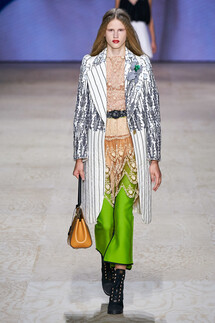 Louis Vuitton Spring 2020 / Louis Vuitton весна-лето 2020 / Неделя моды: Париж