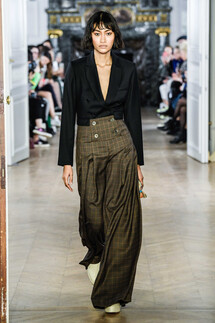 Nobi Talai Fall 2019 Ready-to-Wear / Nobi Talai осень 2019 / Неделя моды: Париж