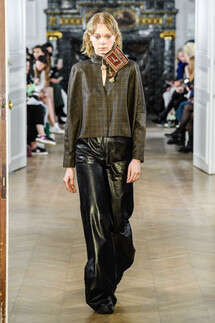 Nobi Talai Fall 2019 Ready-to-Wear / Nobi Talai осень 2019 / Неделя моды: Париж