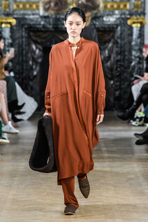 Nobi Talai Fall 2019 Ready-to-Wear / Nobi Talai осень 2019 / Неделя моды: Париж