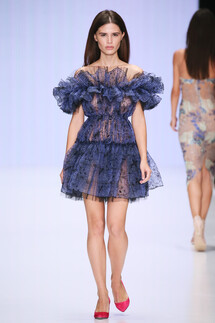 Yasya Minochkina Spring 2019 Ready-to-Wear Fashion Show Collection , Yasya Minochkina Весна-лето 2019 , Неделя моды в Москве , MBFWRussia