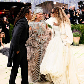 Дочь Бейонсе со скандалом дебютировала на Met Gala 2026