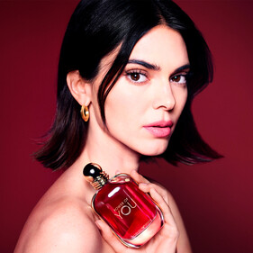 Кендалл Дженнер стала глобальным амбассадором парфюмерной линии Emporio Armani