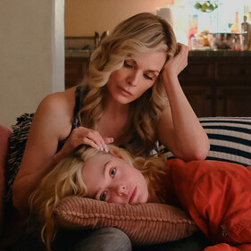 Apple TV объявил дату премьеры сериала по роману Руфи Торп «У Марго проблемы с деньгами»