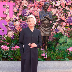 В Лондоне появился памятник в честь Бриджит Джонс