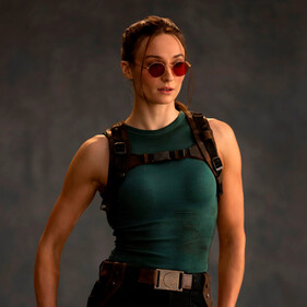 Съёмки перезапуска «Лары Крофт» приостановили из-за травмы Софи Тёрнер