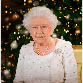 Королева Елизавета II изменила рождественские планы