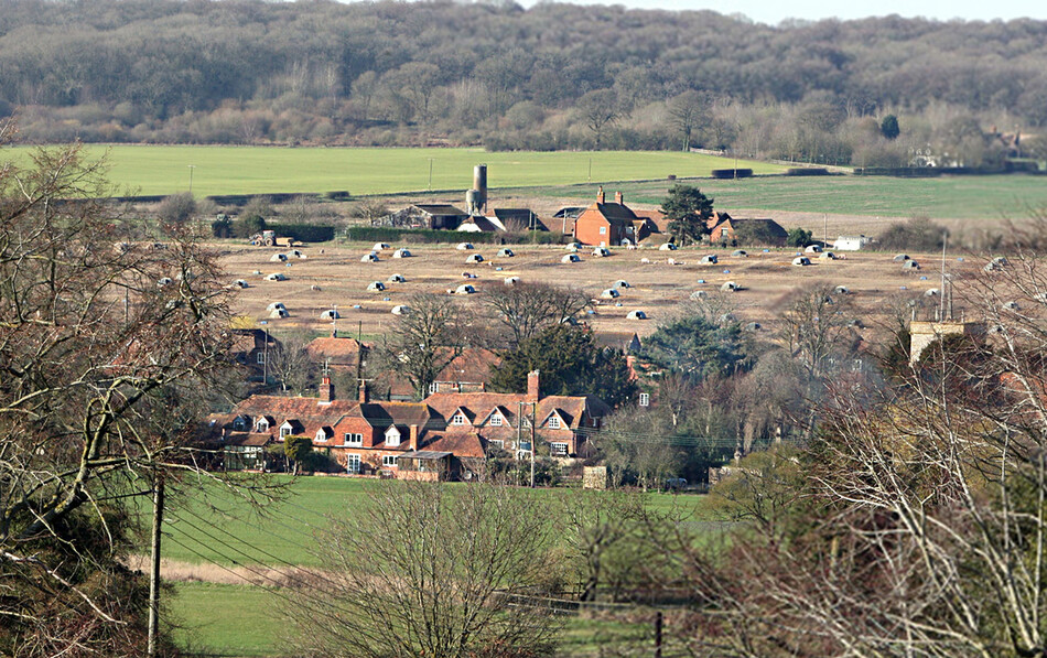 Общий вид деревни Баклбери, Западный Беркшир 