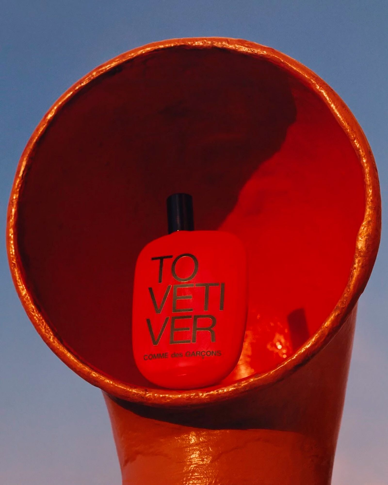 Comme des Garçons выпустили новый особенный аромат — To Vetiver