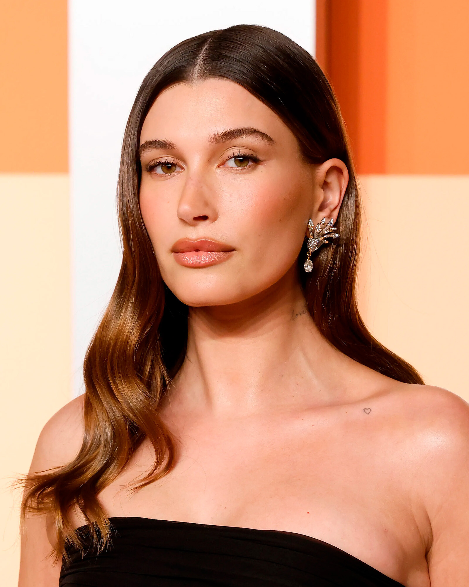 Хейли Бибер решила сменить образ