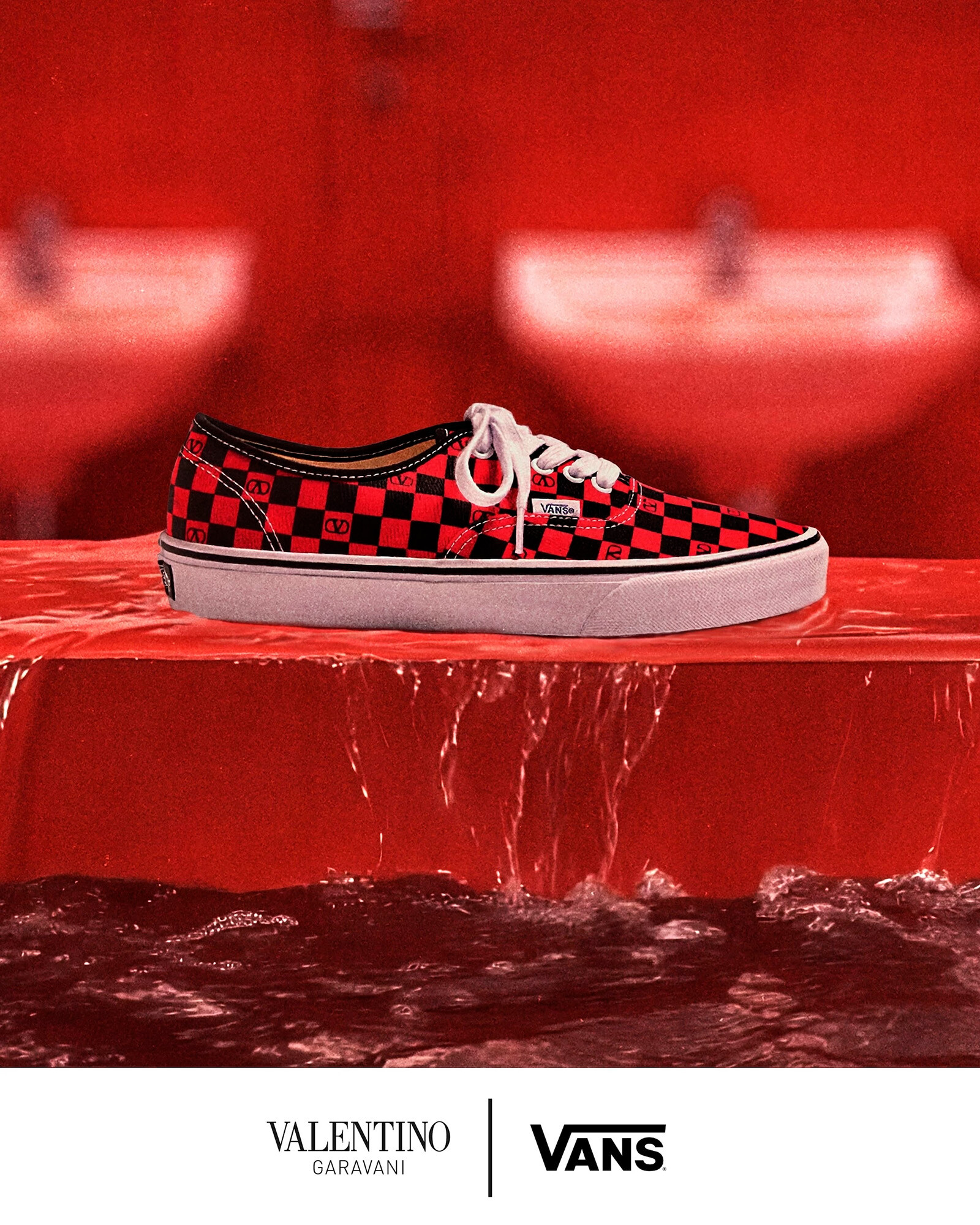 Valentino показали совместную коллекцию с Vans