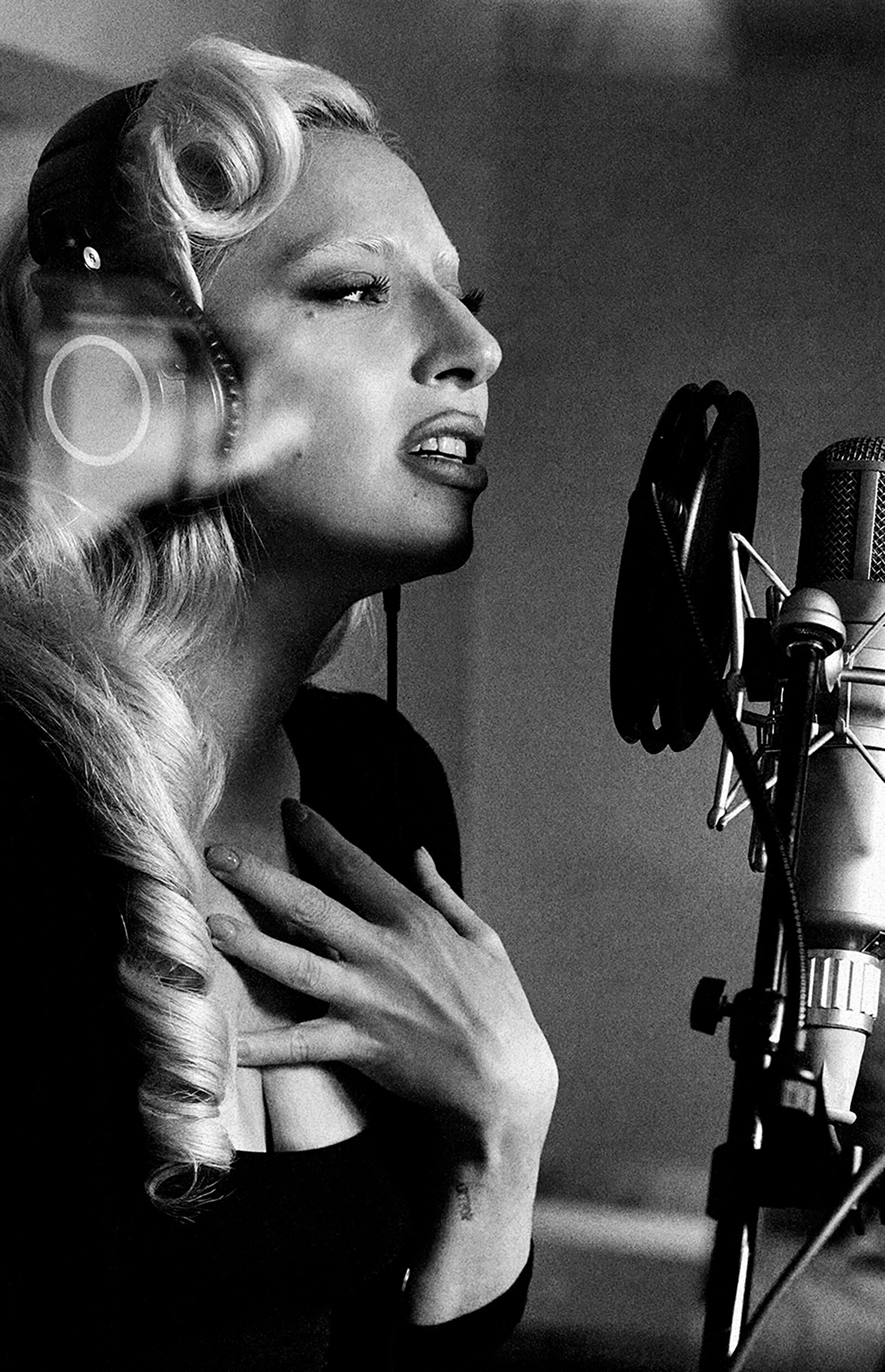 Леди Гага выпустит свою версию трека Won&rsquo;t You Be My Neighbor