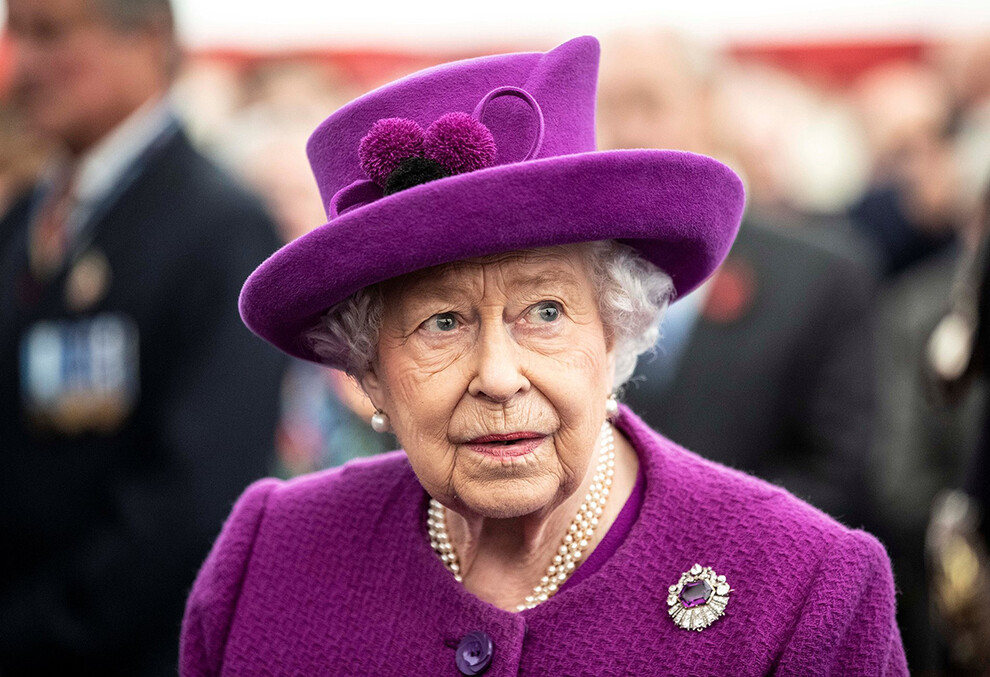 Королевская семья просит британцев объединиться против коронавируса
