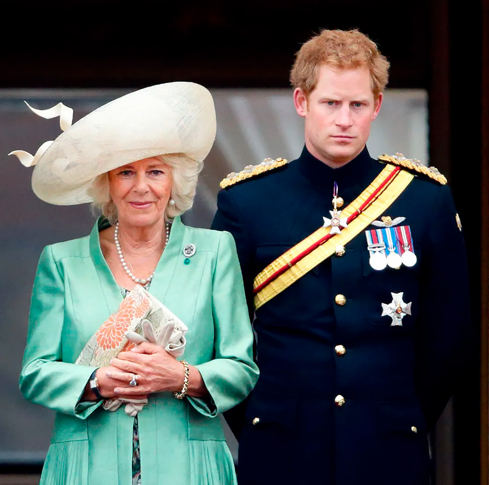 Королева Камилла считает, что Меган Маркл &laquo;промыла мозги&raquo; принцу Гарри