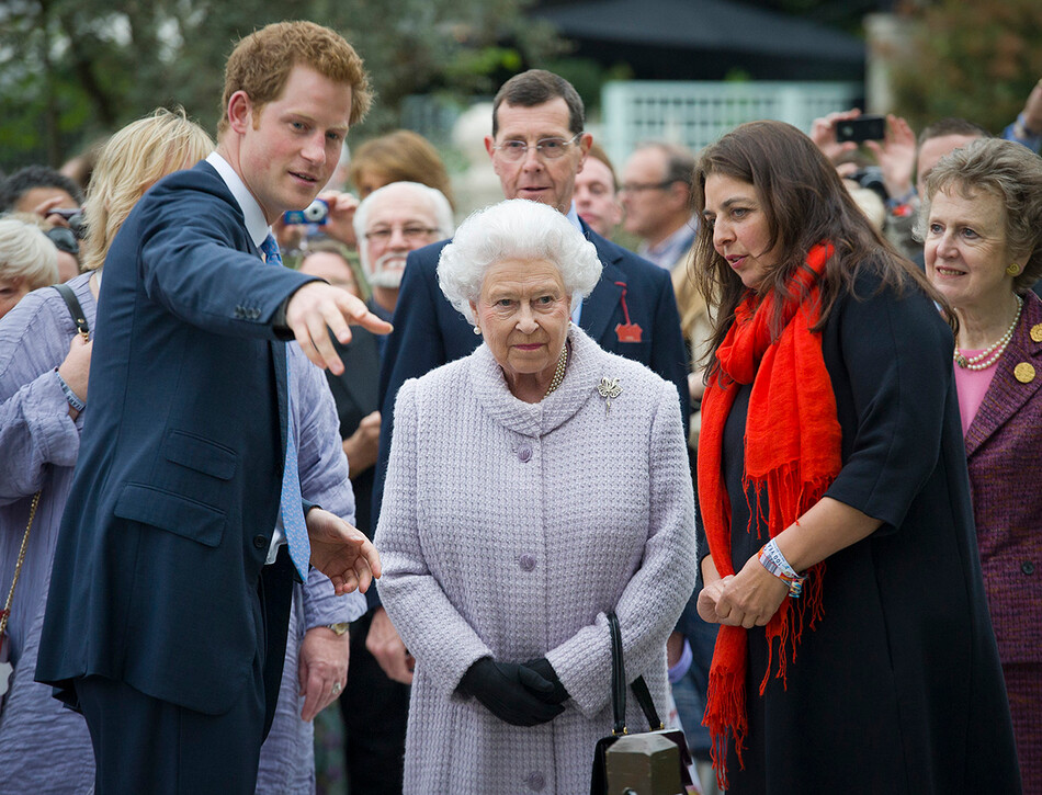 Всё ради бабушки: принц Гарри заявил, что обеспечит безопасность королевы Елизаветы II любой ценой