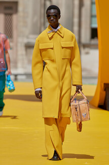Louis Vuitton Menswear весна-лето 2023