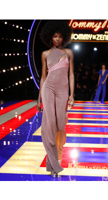 Tommy Hilfiger Spring 2019 Ready-to-Wear / Tommy Hilfiger весна-лето 2019 / Неделя моды: Париж