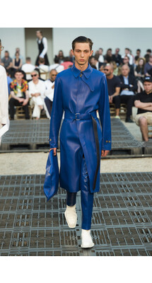 Alexander McQueen Spring 2019 Menswear / Александр Маккуин  Весна Лето 2019 Мужская Неделя Моды в Париже