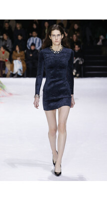 Balenciaga  Fall 2018 Ready-to-Wear , Баленсиага осень зима 2018 , Fashion show , неделя моды в Париже , PFW , Mainstyles