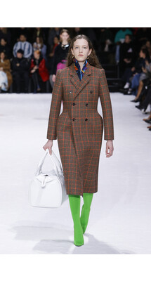 Balenciaga Fall 2018 Ready-to-Wear , Баленсиага осень зима 2018 , Fashion show , неделя моды в Париже , PFW , Mainstyles