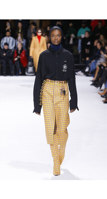 Balenciaga Fall 2018 Ready-to-Wear , Баленсиага осень зима 2018 , Fashion show , неделя моды в Париже , PFW , Mainstyles
