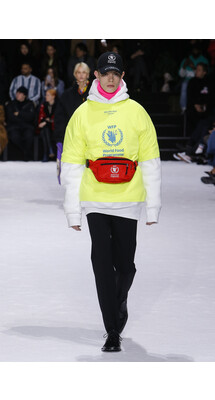Balenciaga Fall 2018 Ready-to-Wear , Баленсиага осень зима 2018 , Fashion show , неделя моды в Париже , PFW , Mainstyles