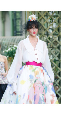 Details Chanel spring 2018 couture Paris PFW коллекция 2018 Детали коллекции Шанель кутюр лето 2018 неделя высокой моды в Париже Mainstyles
