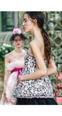 Details Chanel spring 2018 couture Paris PFW коллекция 2018 Детали коллекции Шанель кутюр лето 2018 неделя высокой моды в Париже Mainstyles